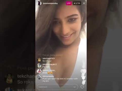 Poonam Pandey Nude Leaked & Sexy Collection (40 Photos)